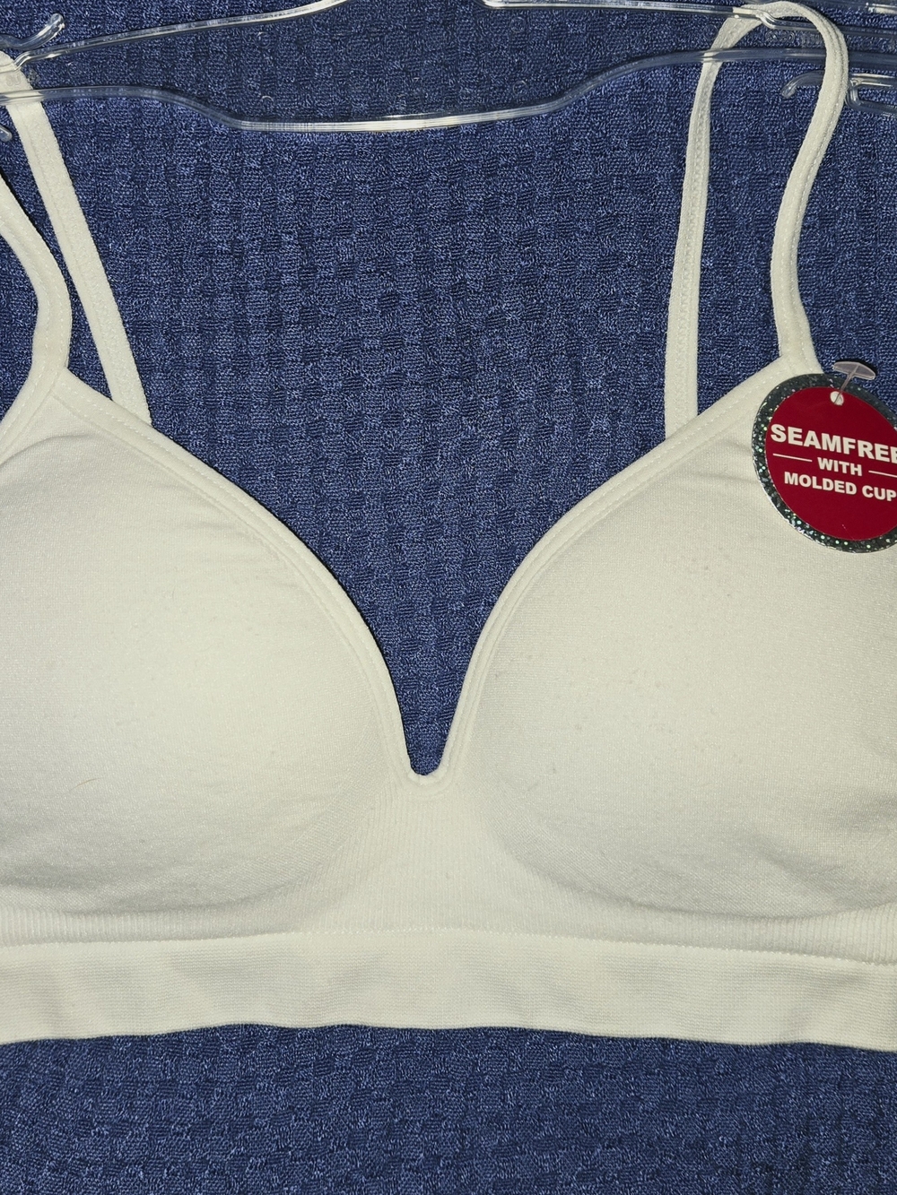 Seamfree Molded-Cup Wireless White Bra-32A